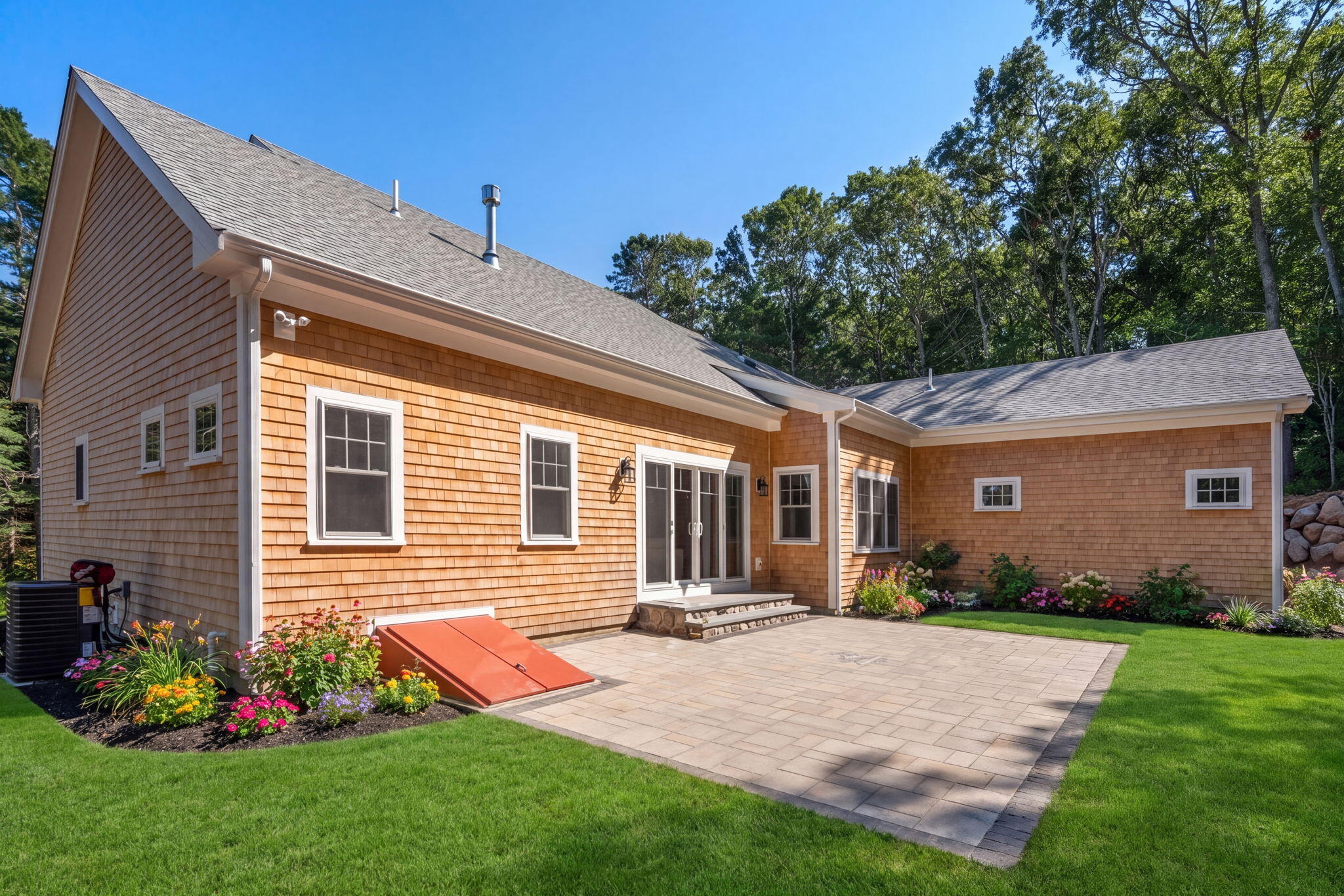 24 Country Farm Road Forestdale MA 02644
