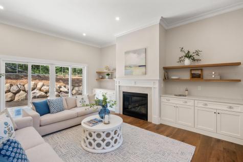 24 Country Farm Road Forestdale MA 02644