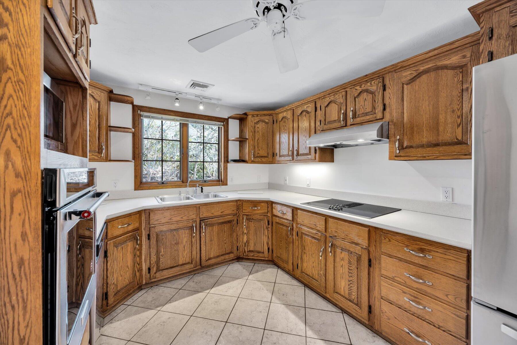 52 Clubhouse Drive Bourne MA 02532