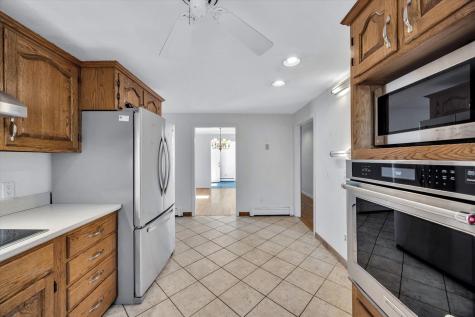 52 Clubhouse Drive Bourne MA 02532