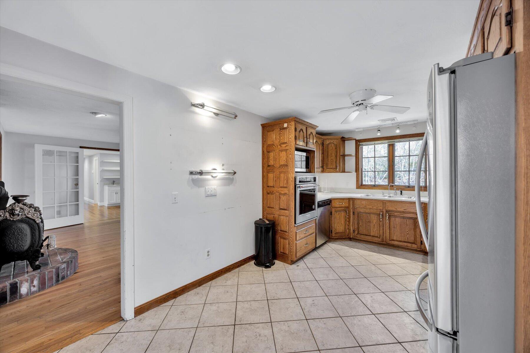 52 Clubhouse Drive Bourne MA 02532