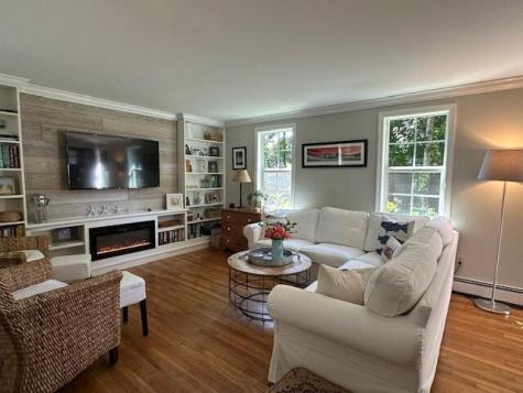 4332 Main Street Barnstable MA 02630
