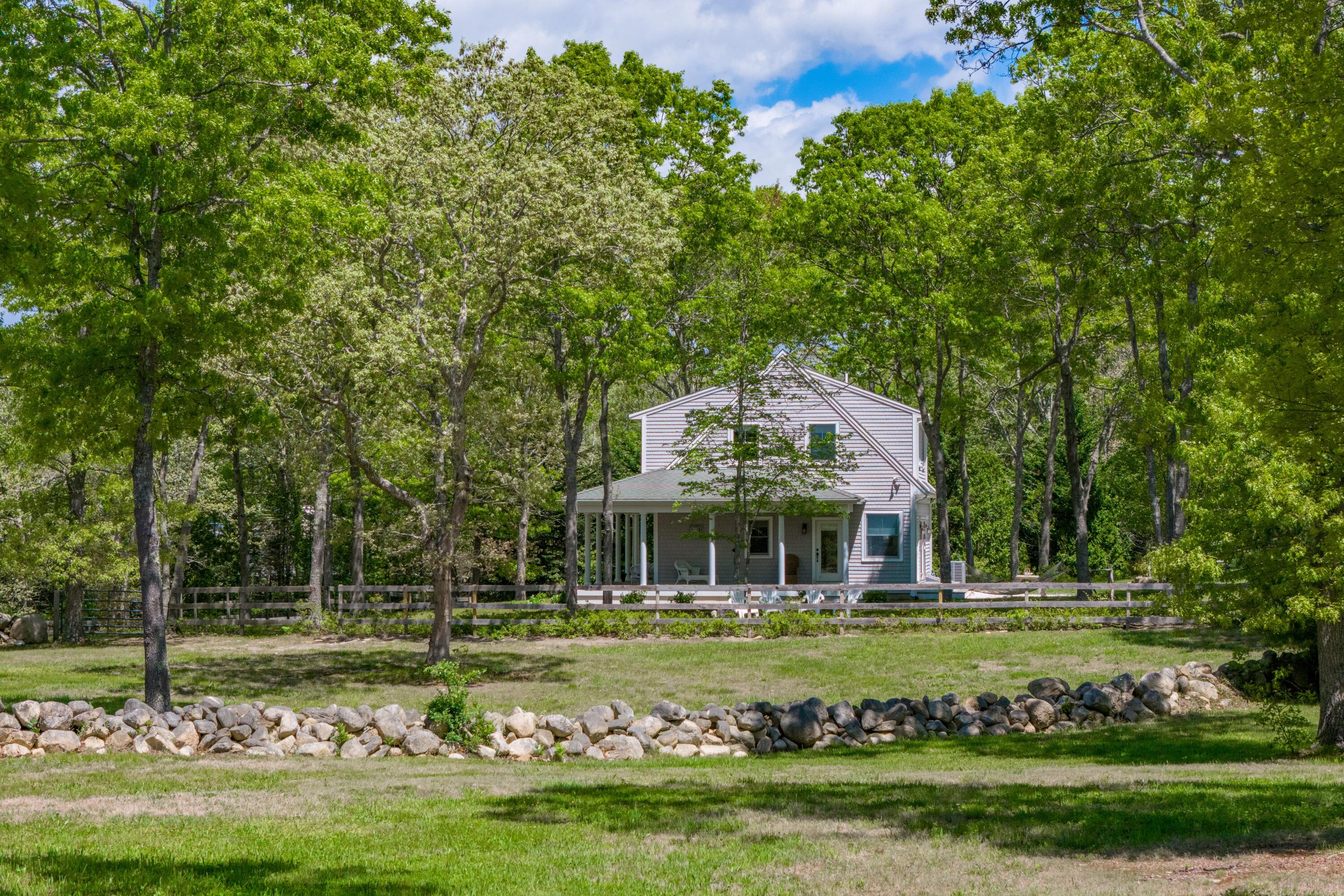 21 Cloverfield Way Hatchville MA 02536