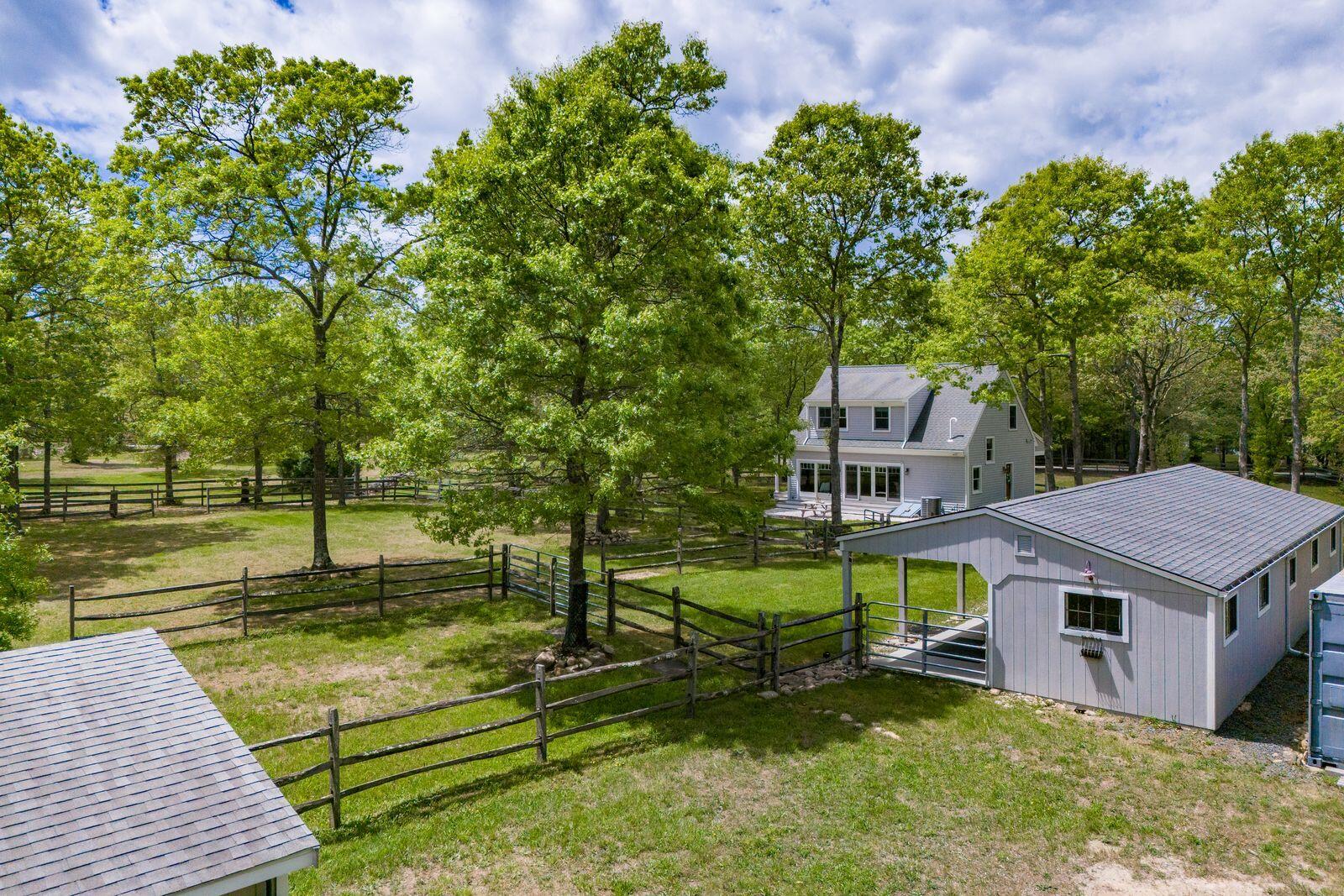 21 Cloverfield Way Hatchville MA 02536