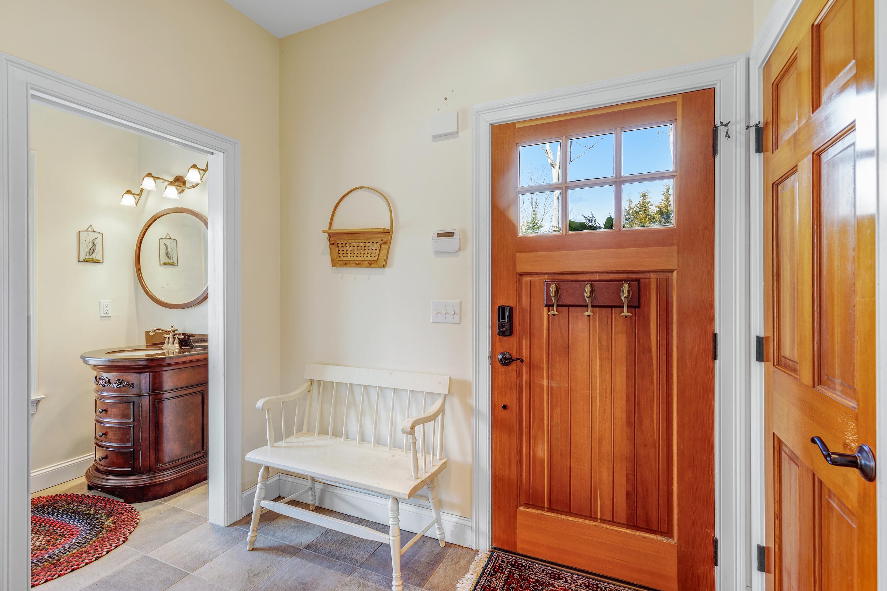 21 Cloverfield Way Hatchville MA 02536