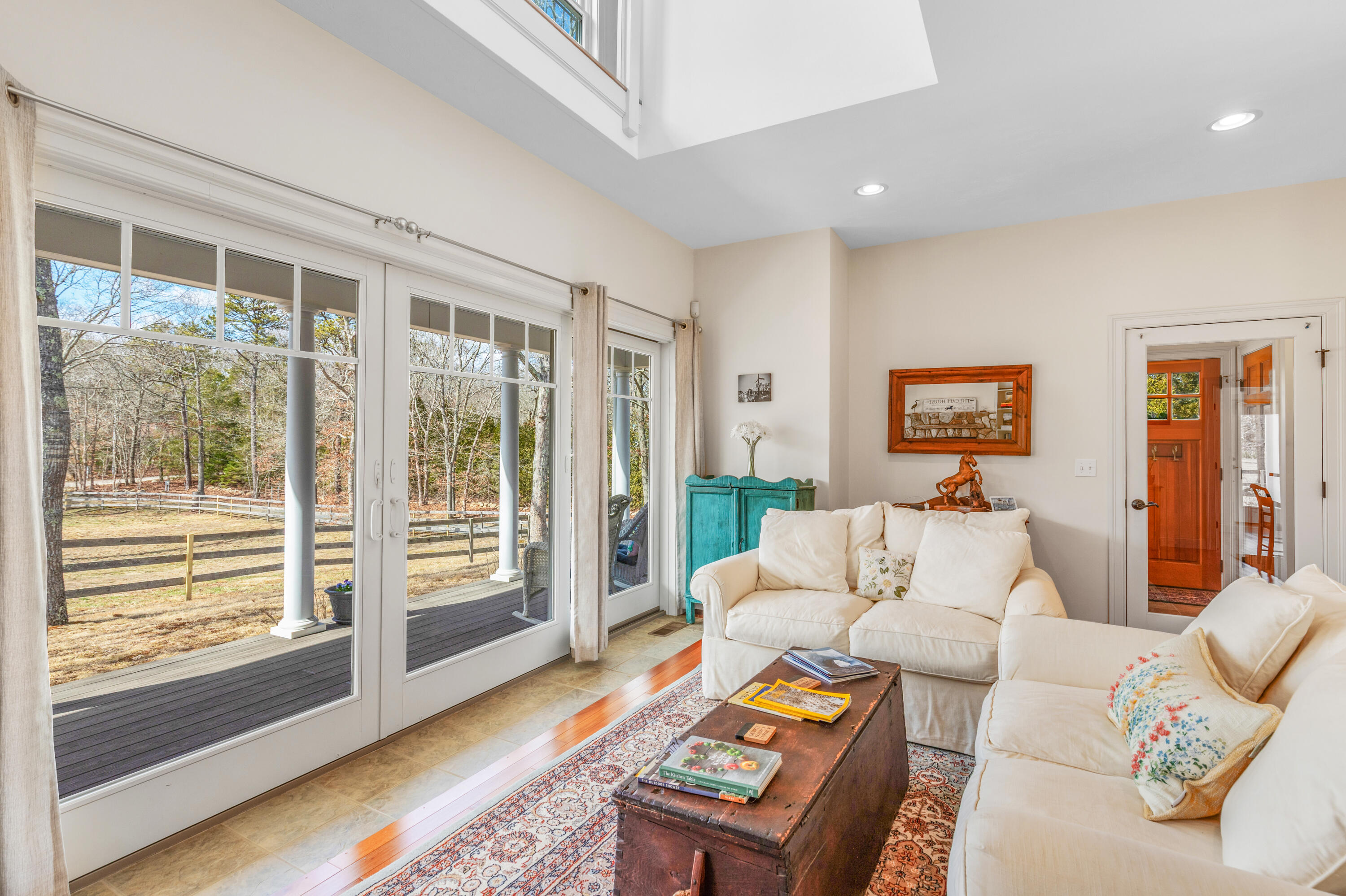 21 Cloverfield Way Hatchville MA 02536