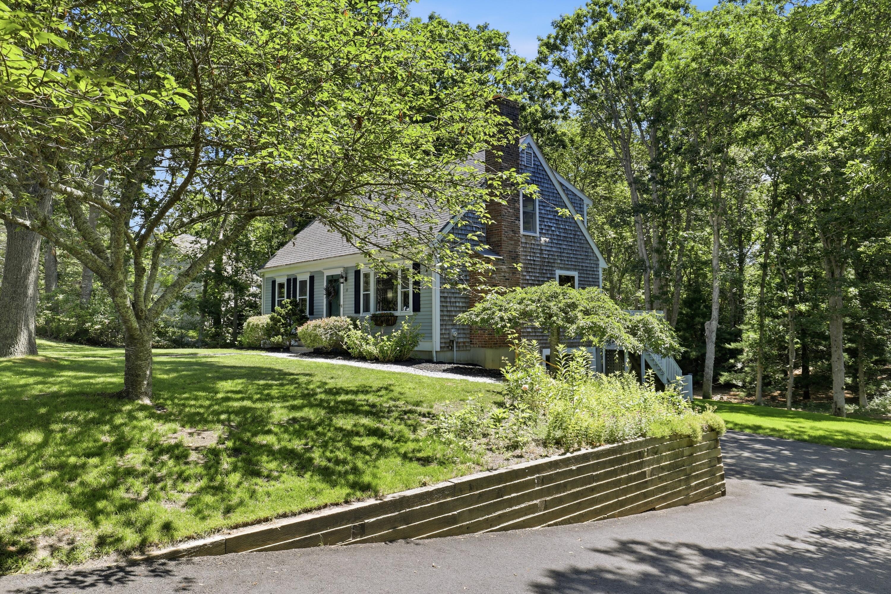 10 Checkerberry Lane Forestdale MA 02644