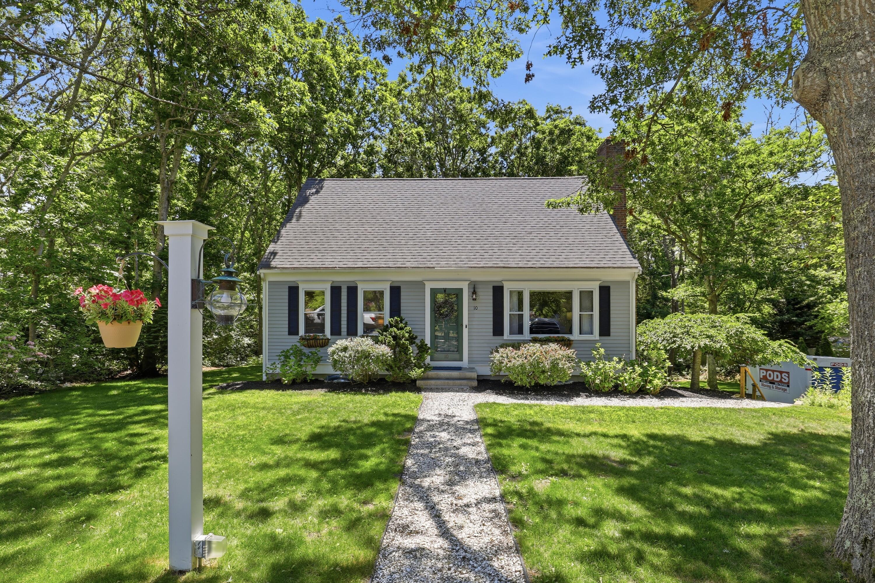 10 Checkerberry Lane Forestdale MA 02644