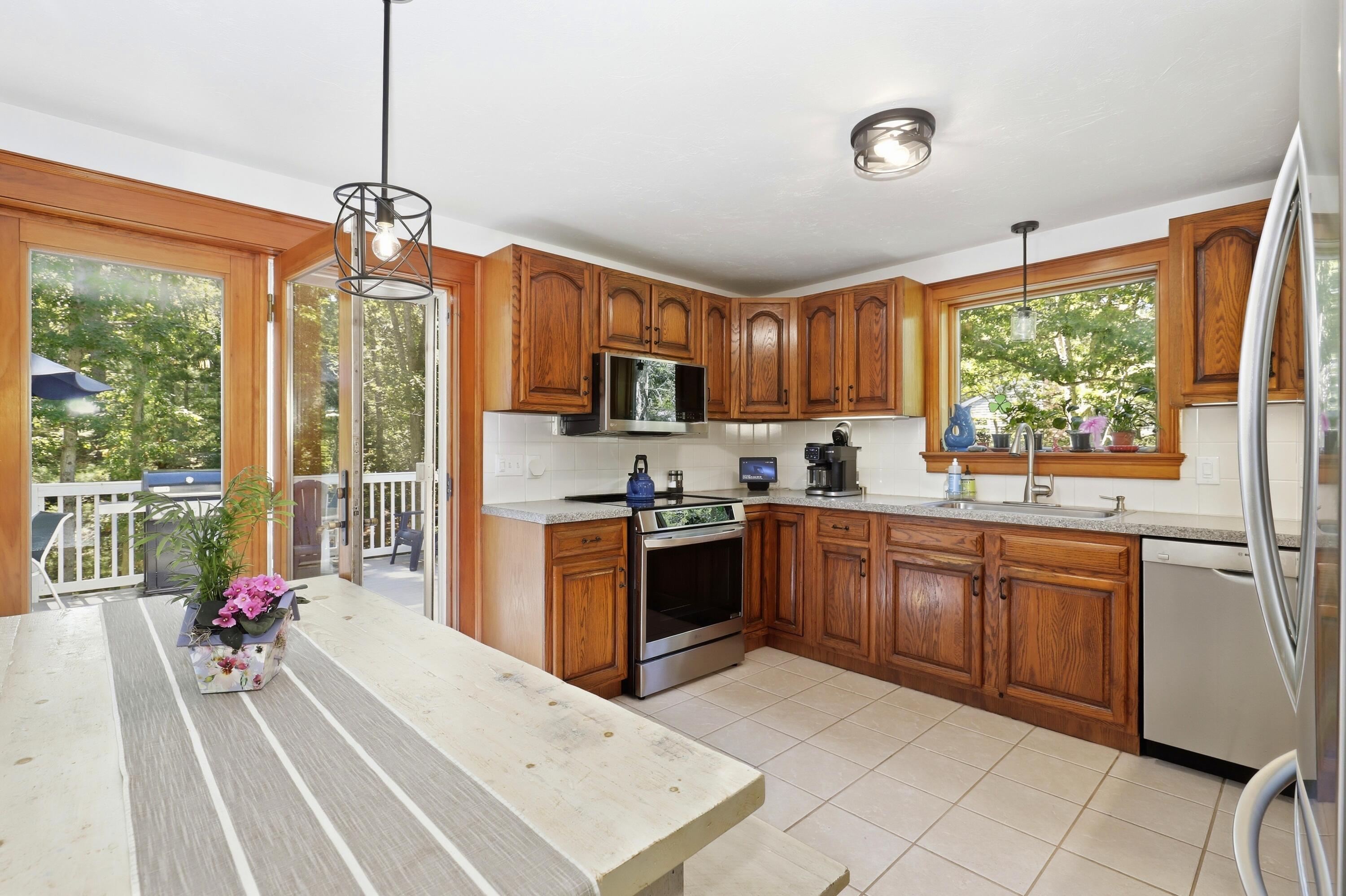 10 Checkerberry Lane Forestdale MA 02644