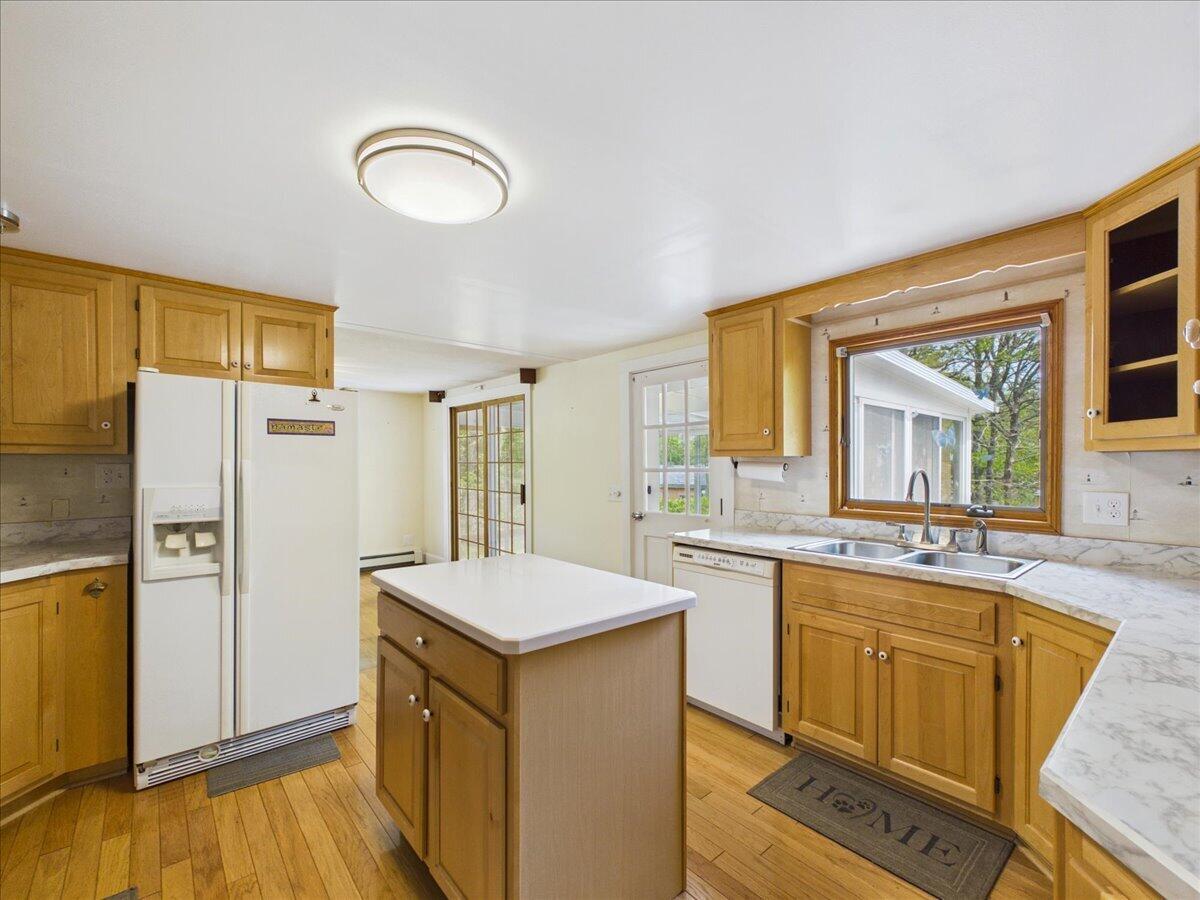 40 Bennets Neck Drive Pocasset MA 02559