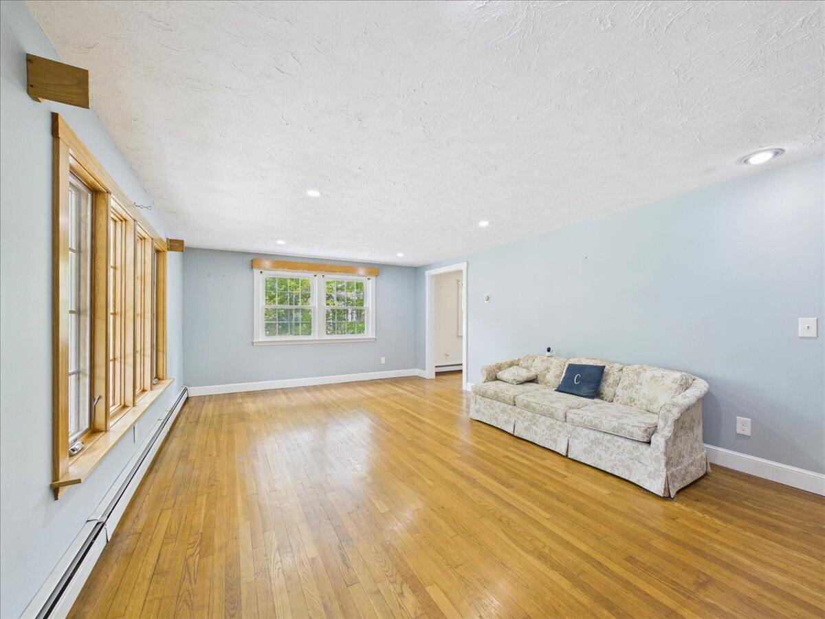 40 Bennets Neck Drive Pocasset MA 02559