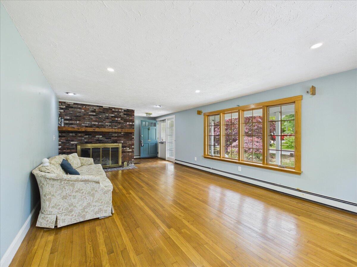 40 Bennets Neck Drive Pocasset MA 02559
