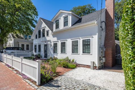 594 Commercial Street Provincetown MA 02657