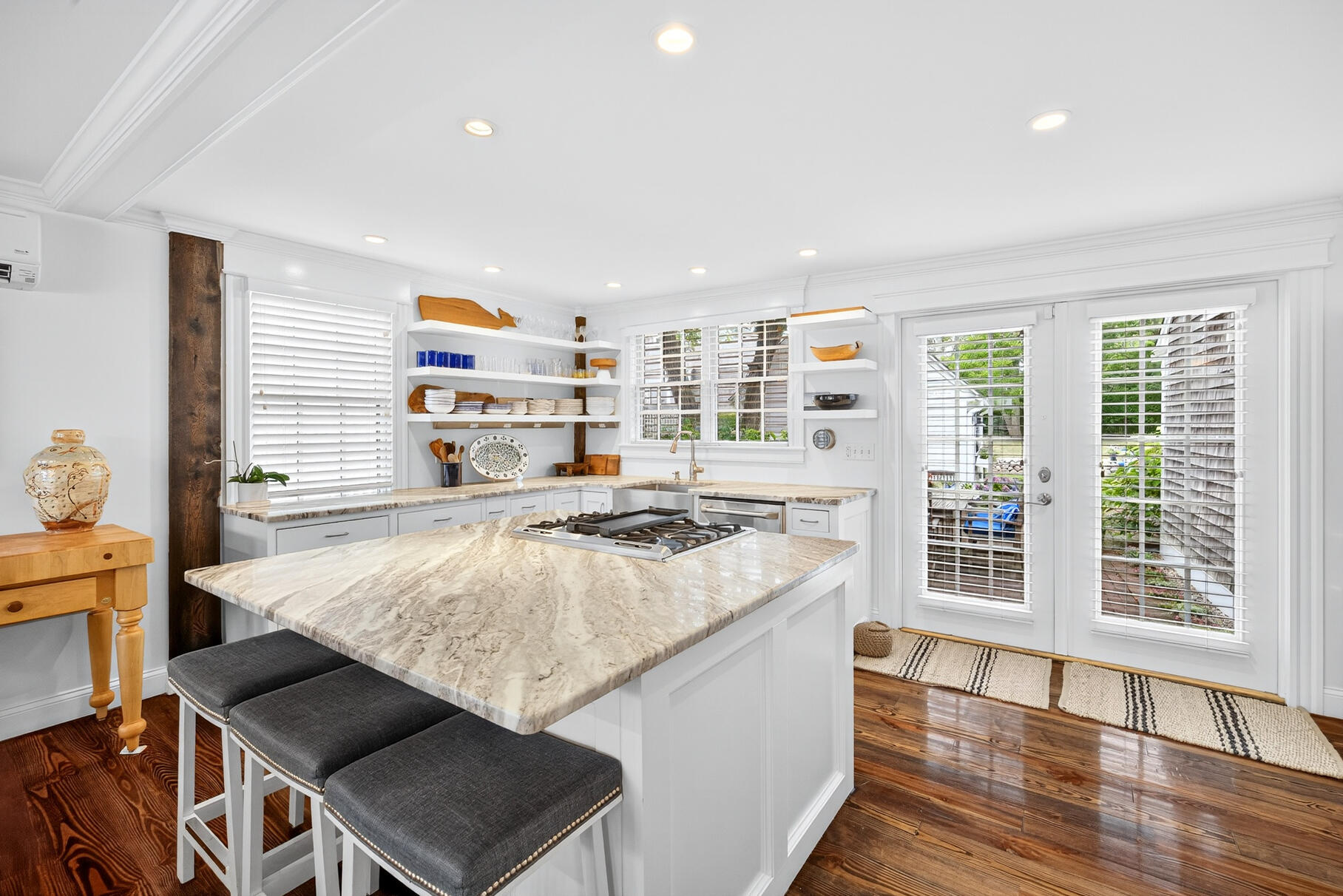 594 Commercial Street Provincetown MA 02657