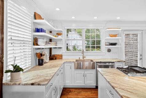 594 Commercial Street Provincetown MA 02657