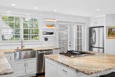 594 Commercial Street Provincetown MA 02657