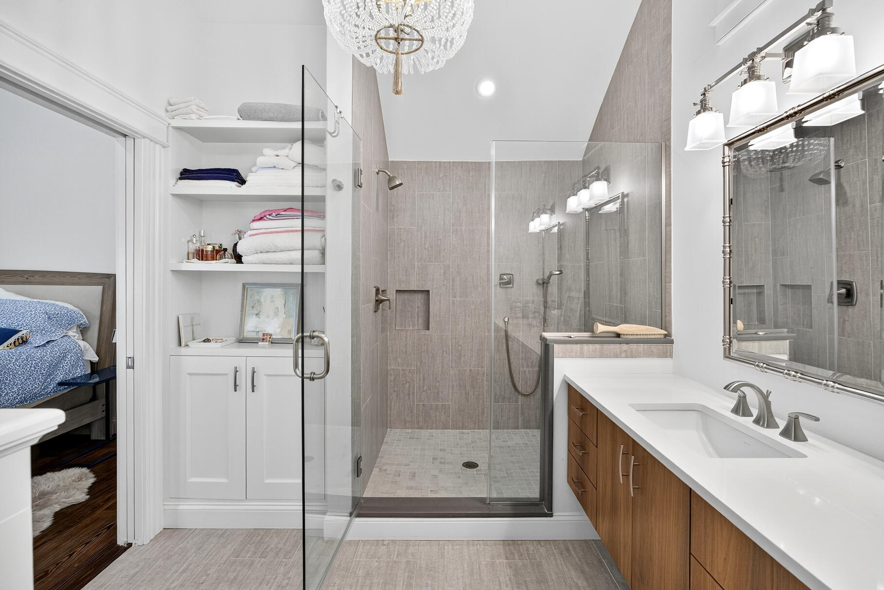 594 Commercial Street Provincetown MA 02657