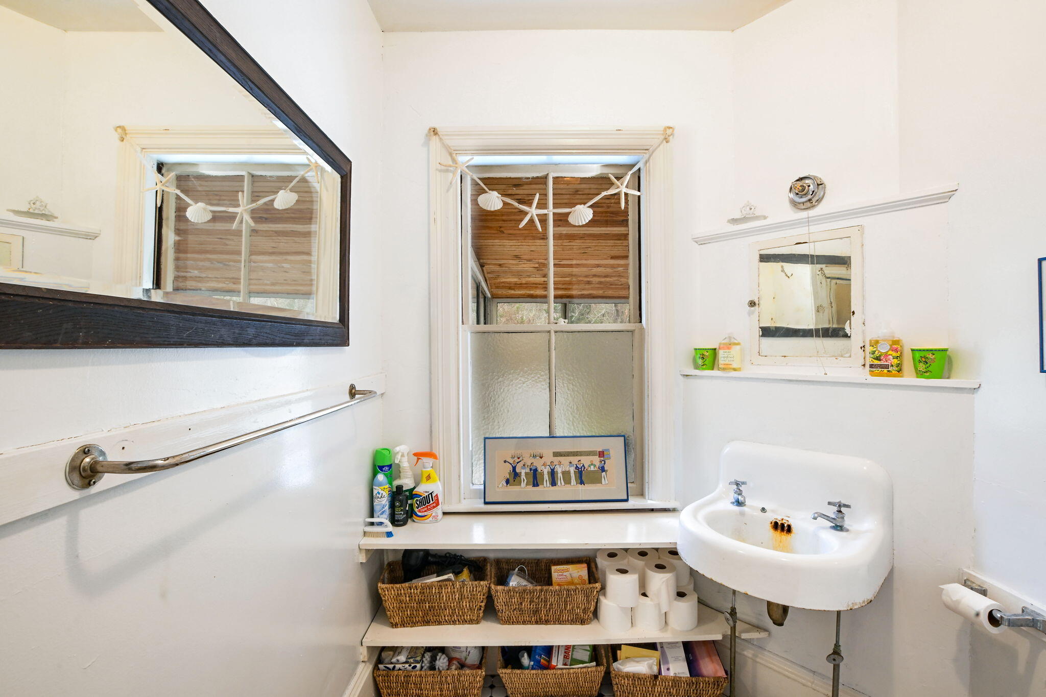 1331 Main Street Cotuit MA 02635