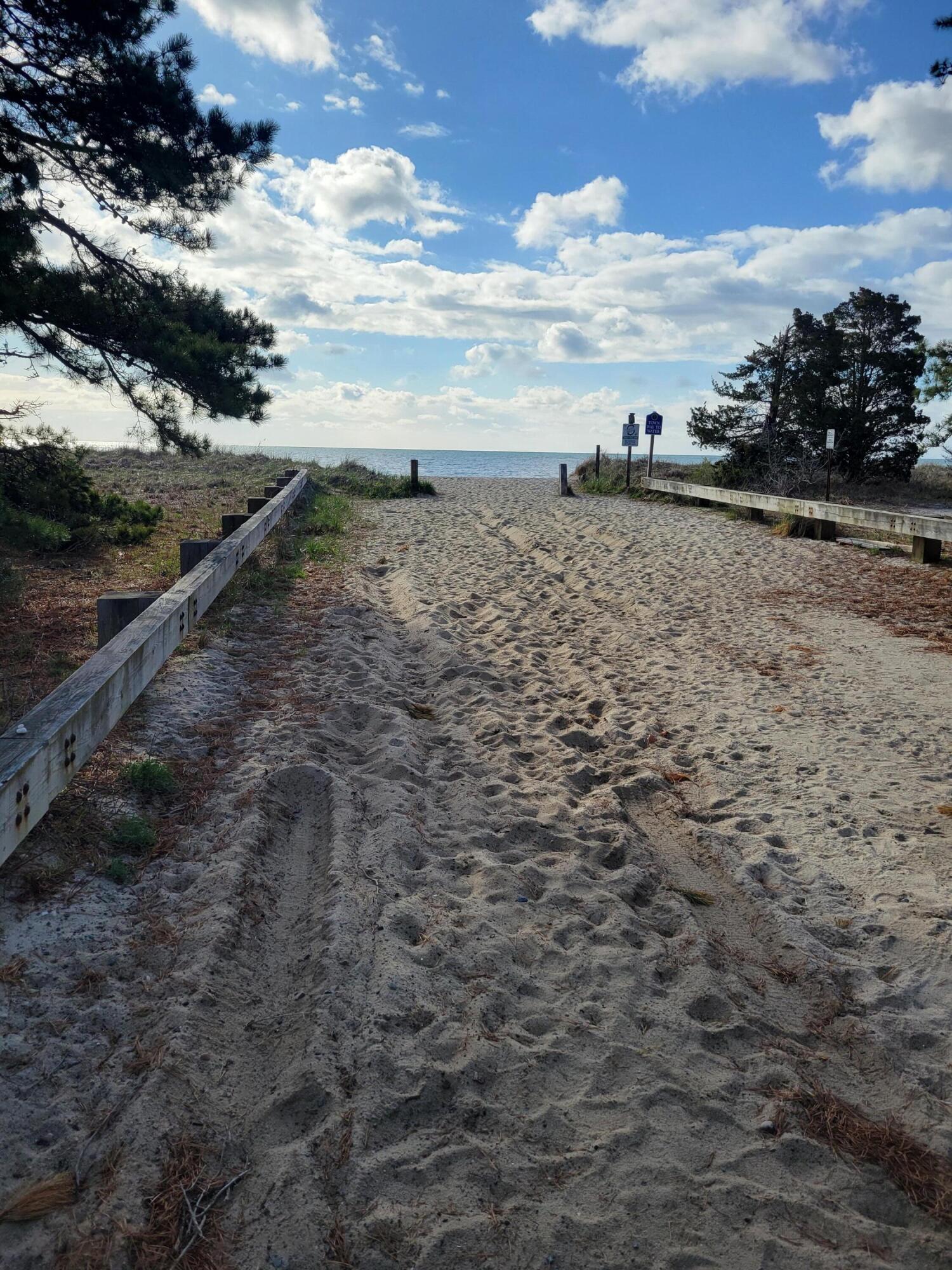 1331 Main Street Cotuit MA 02635