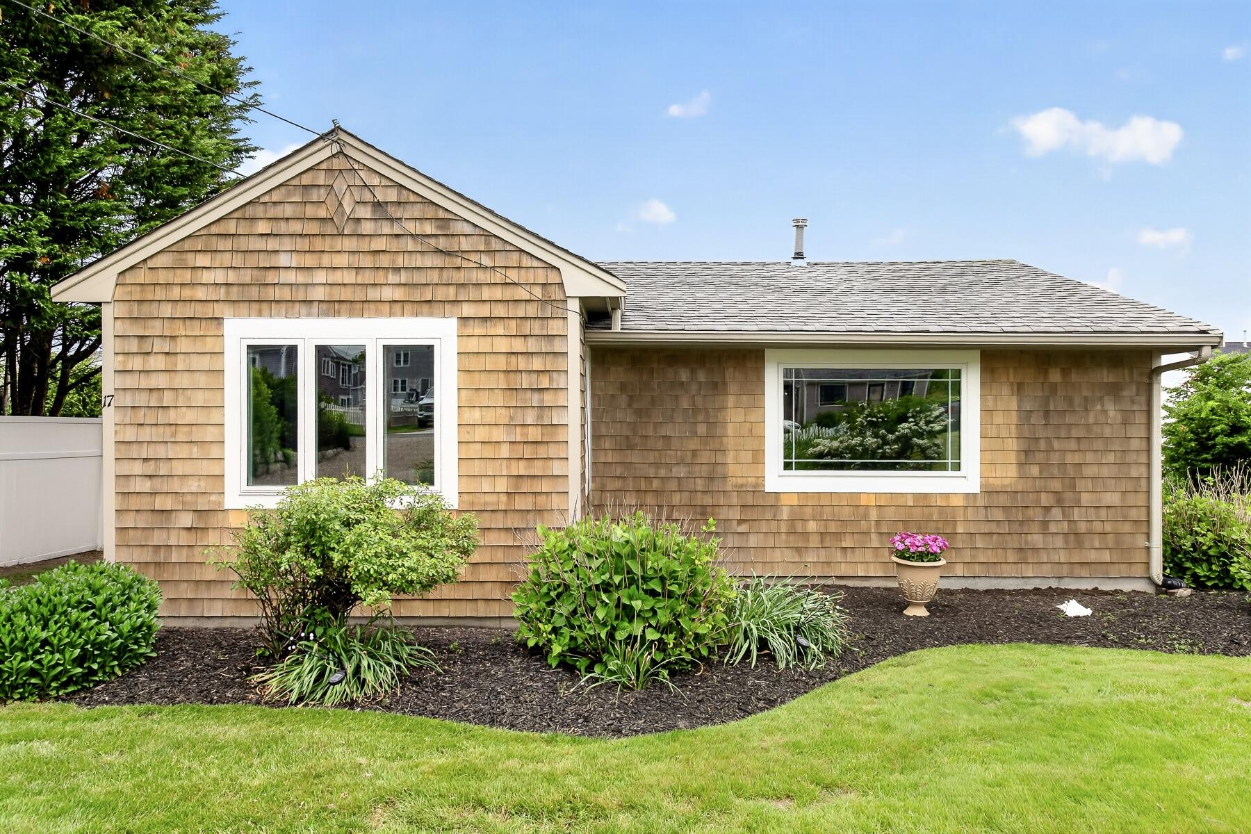 17 Almy Avenue Sandwich MA 02563