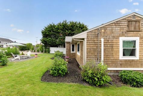 17 Almy Avenue Sandwich MA 02563