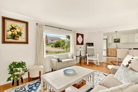 17 Almy Avenue Sandwich MA 02563