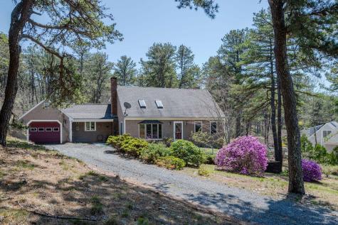 110 Wellfleet Woods Lane Wellfleet MA 02667
