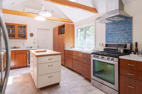 110 Wellfleet Woods Lane Wellfleet MA 02667