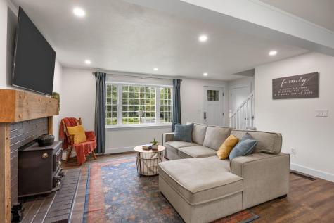 34 Commodore Lane Marstons Mills MA 02648