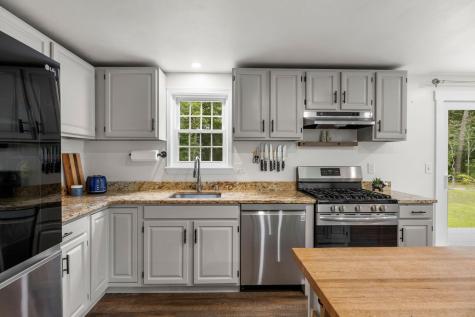 34 Commodore Lane Marstons Mills MA 02648