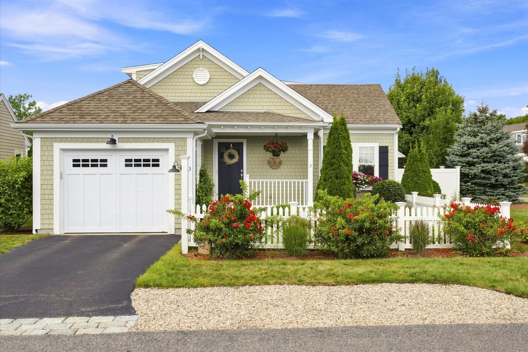 3 Saltwater Circle Mashpee MA 02649