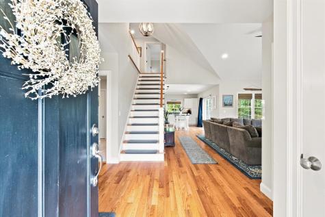 3 Saltwater Circle Mashpee MA 02649
