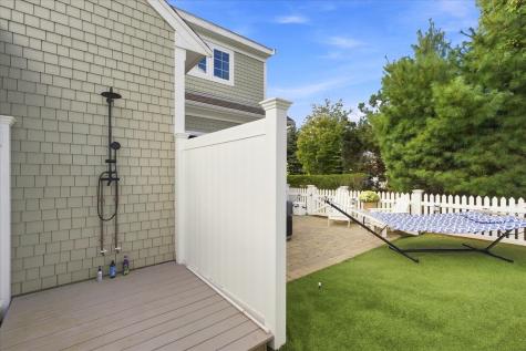 3 Saltwater Circle Mashpee MA 02649