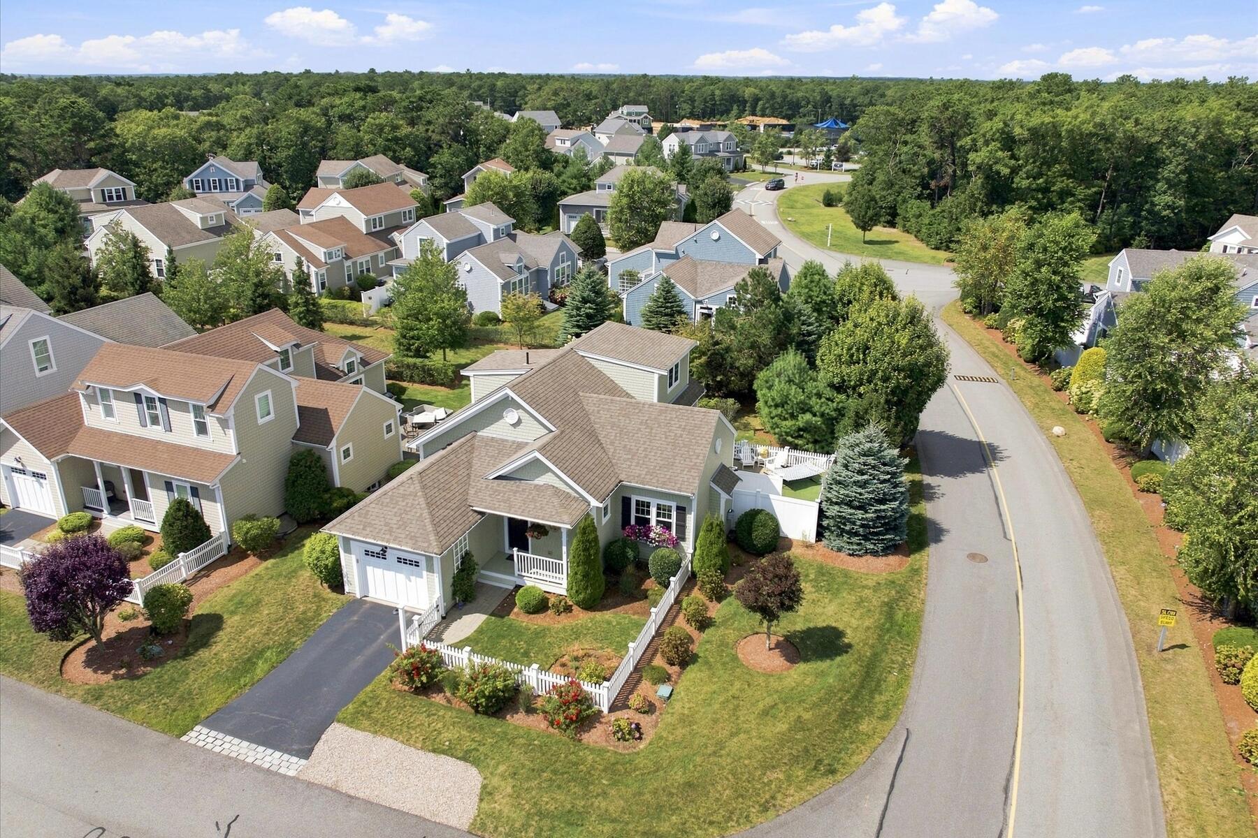 3 Saltwater Circle Mashpee MA 02649