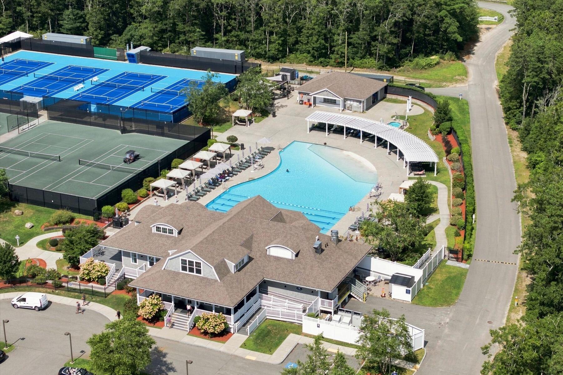 3 Saltwater Circle Mashpee MA 02649