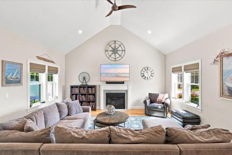 3 Saltwater Circle Mashpee MA 02649