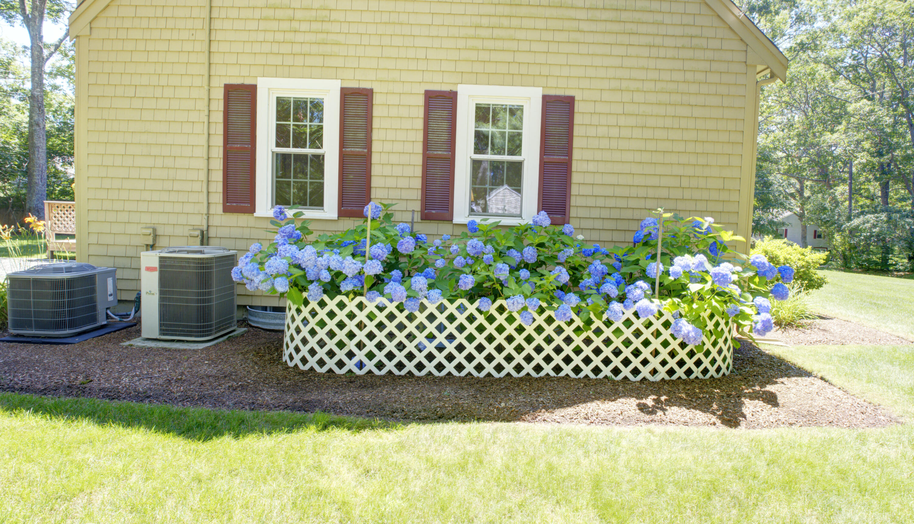 47 Simmons Road East Falmouth MA 02536