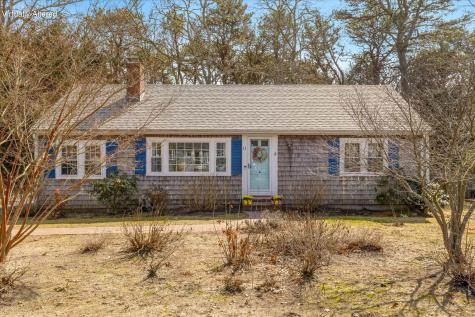 11 Sycamore Lane Dennis MA 02660
