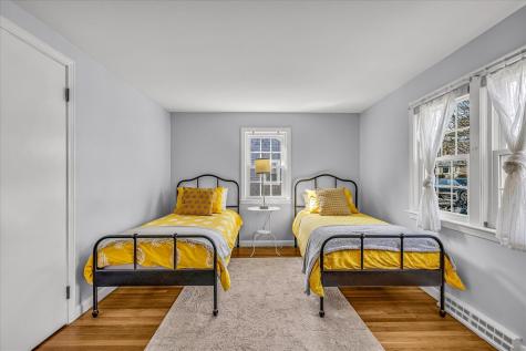 11 Sycamore Lane Dennis MA 02660