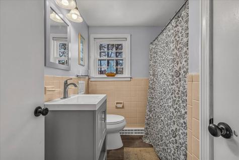 11 Sycamore Lane Dennis MA 02660