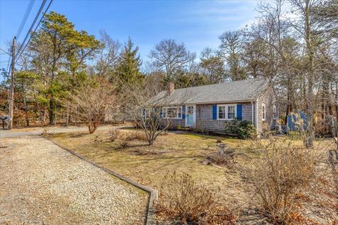 11 Sycamore Lane Dennis MA 02660