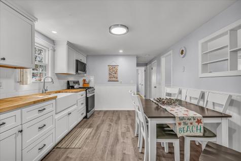 11 Sycamore Lane Dennis MA 02660