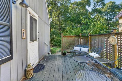 31 Beacon Avenue Oak Bluffs MA 02557