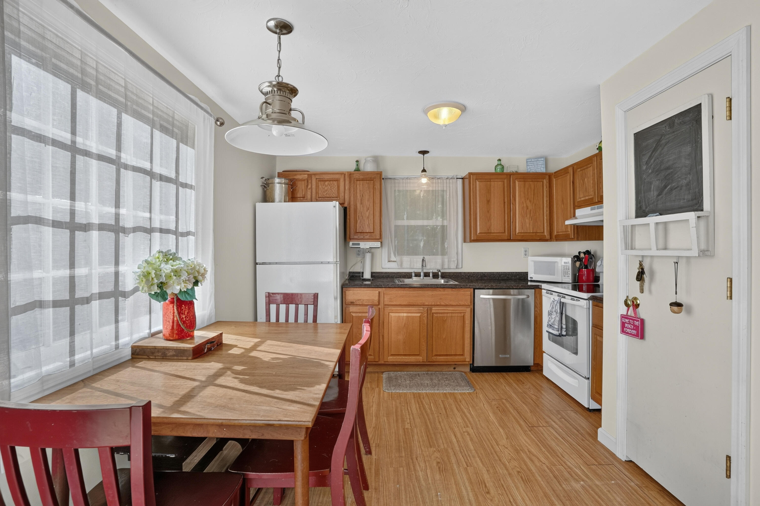 31 Beacon Avenue Oak Bluffs MA 02557