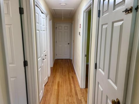17 Worcester Lane Hyannis MA 02601