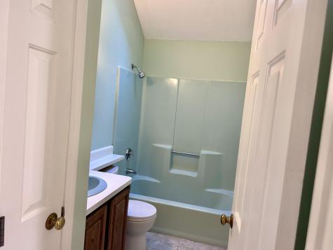 17 Worcester Lane Hyannis MA 02601