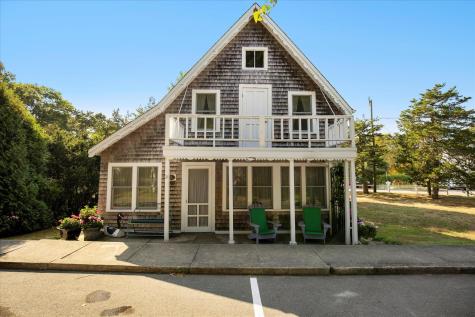 35 Valley Avenue Barnstable MA 02632