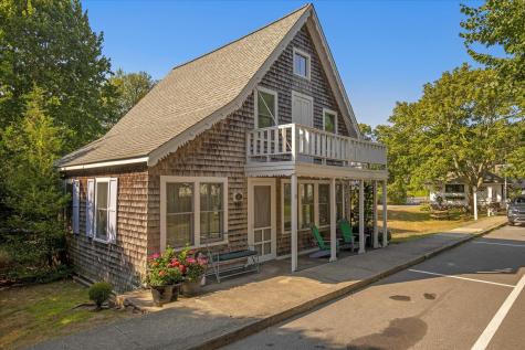 35 Valley Avenue Barnstable MA 02632