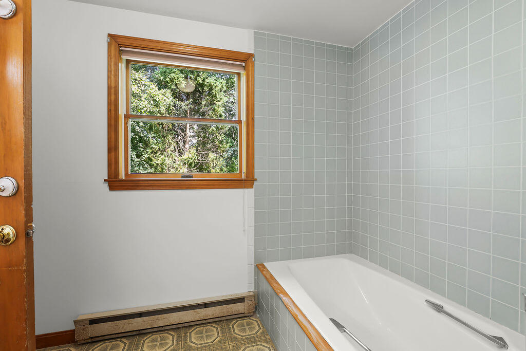 821 W Falmouth Highway Falmouth MA 02540