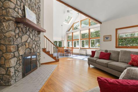 821 W Falmouth Highway Falmouth MA 02540